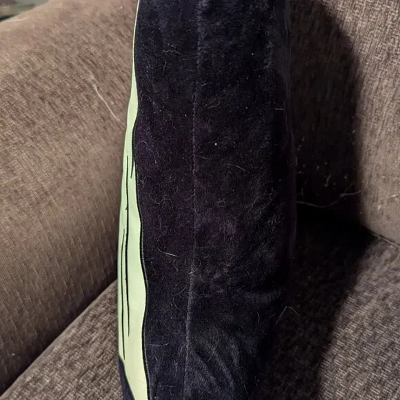 Killstar Ghost Pillow Glow in the dark - Picture 2 of 2